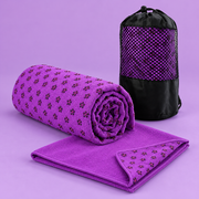 Serviette antidérapante pour tapis — violet